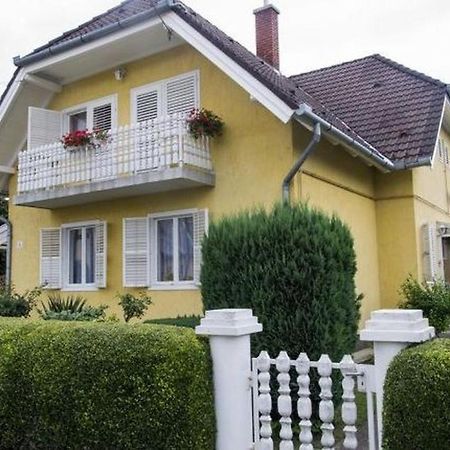 Ferienwohnung Gizella Haz Keszthely Exterior foto